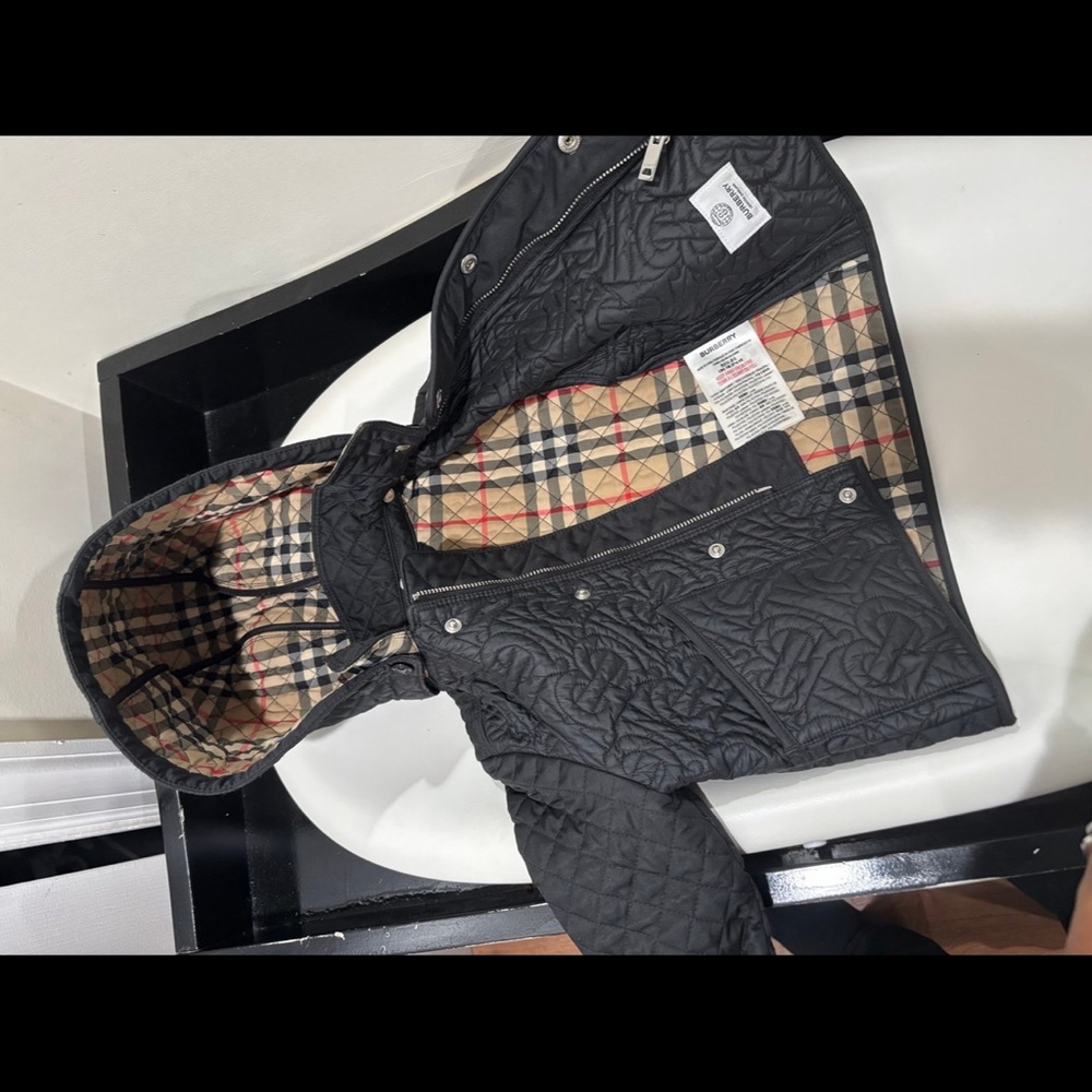 Burberry Black Quilted Jacket with Plaid Interior